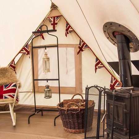Hotel Camp Katur Glamping Carthorpe Zewnętrze zdjęcie