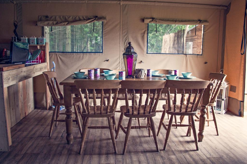 Hotel Camp Katur Glamping Carthorpe Zewnętrze zdjęcie